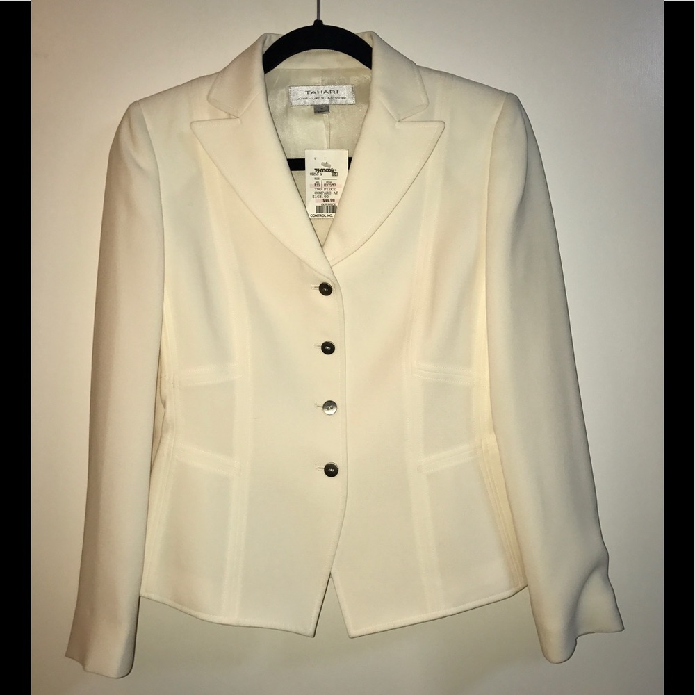 TAHARI / SUIT / SIZE 4